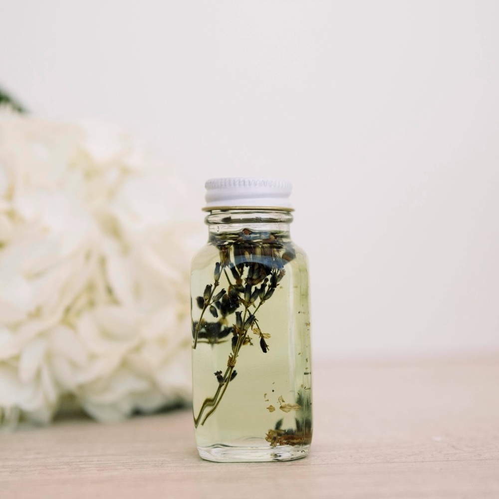 Botanical Bath Oil (Lavender)